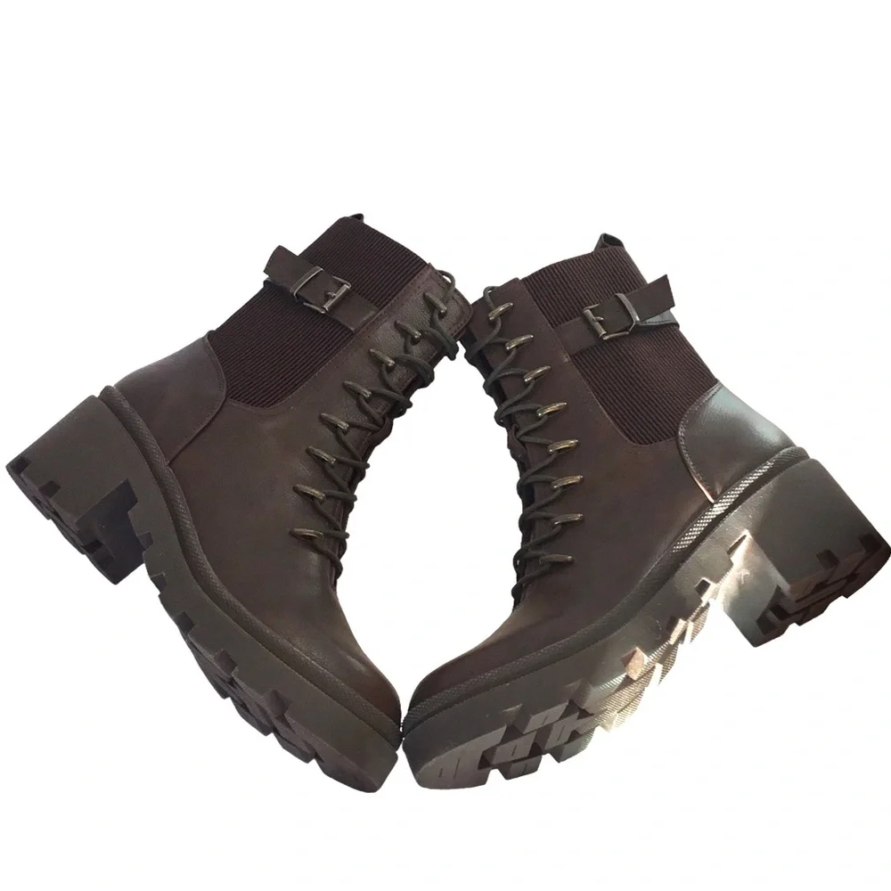 🆕TAHARI MELISSA Chunky Combat Ankle Boot Brown Vegan Leather Lace/Zip up Size-10 - Picture 3 of 16